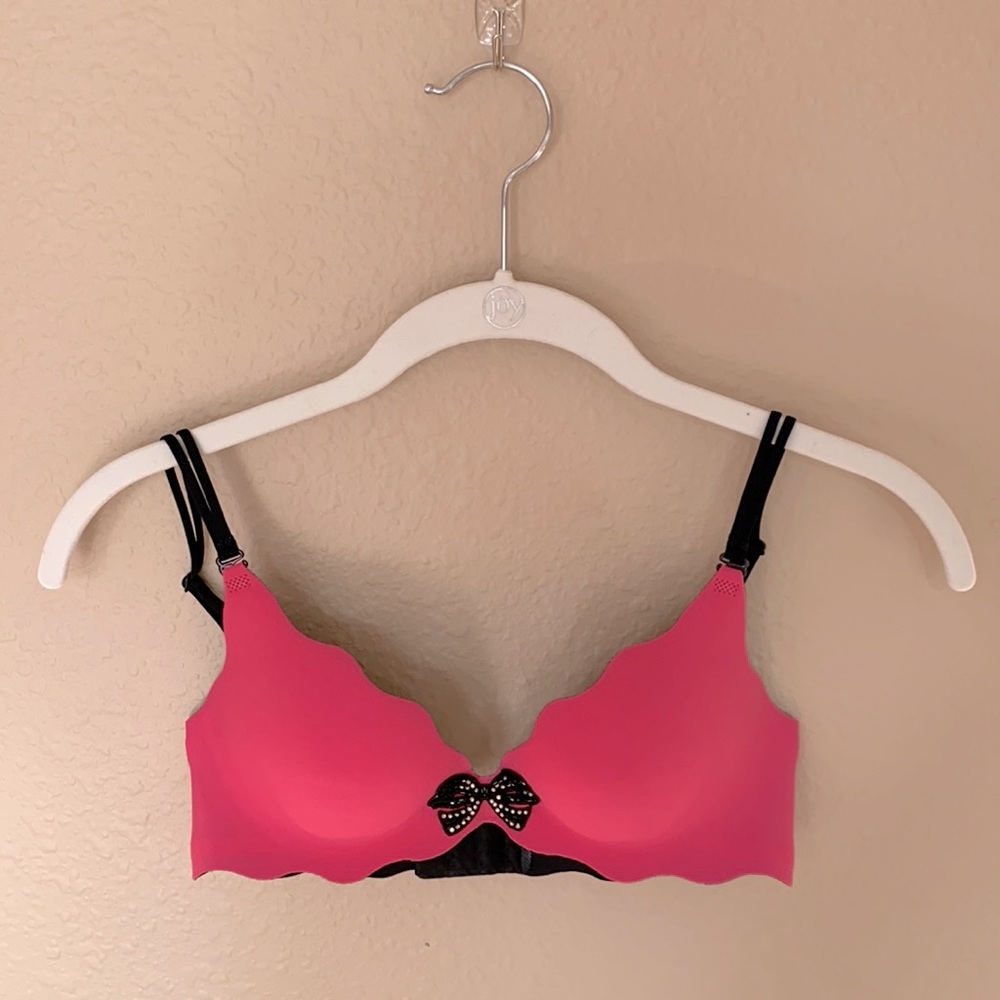 Pink and Black Very Sexy Push-Up w/ Sequin Bow